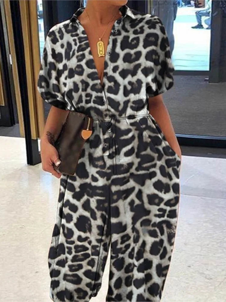 Macacão feminino de renda com decote em v, manga curta, macacão solto, macacão elegante, macacão com estampa leopardo, moda verão